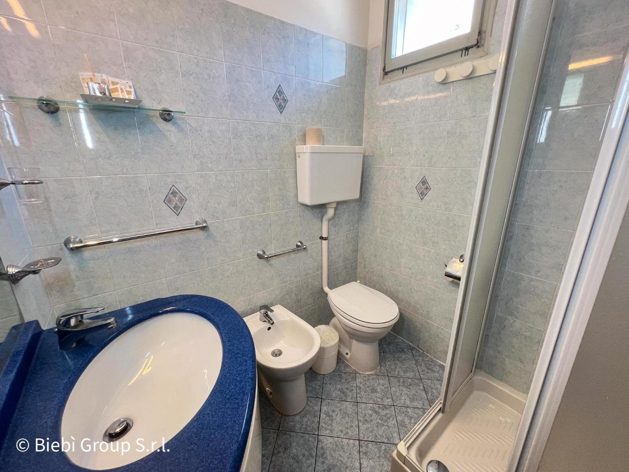 Hotel Giorg - Waterpark Included Rimini Bagian luar foto