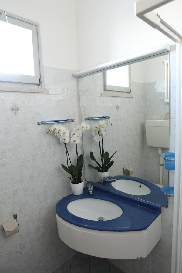 Hotel Giorg - Waterpark Included Rimini Bagian luar foto